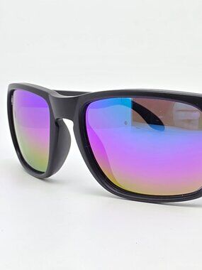 Blenders Canyon Black Orb Matte Black Polarized Blue Fade Mirror Sunglasses